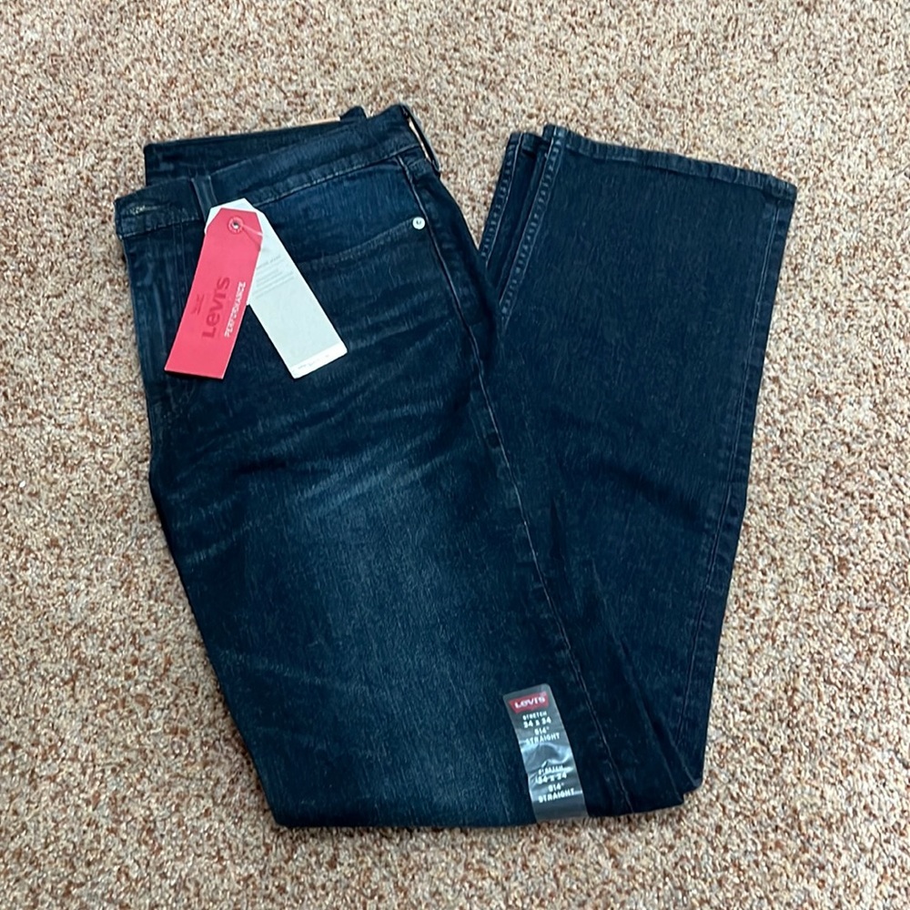 NWT Levi’s Dark Blue jeans, Size 34/34